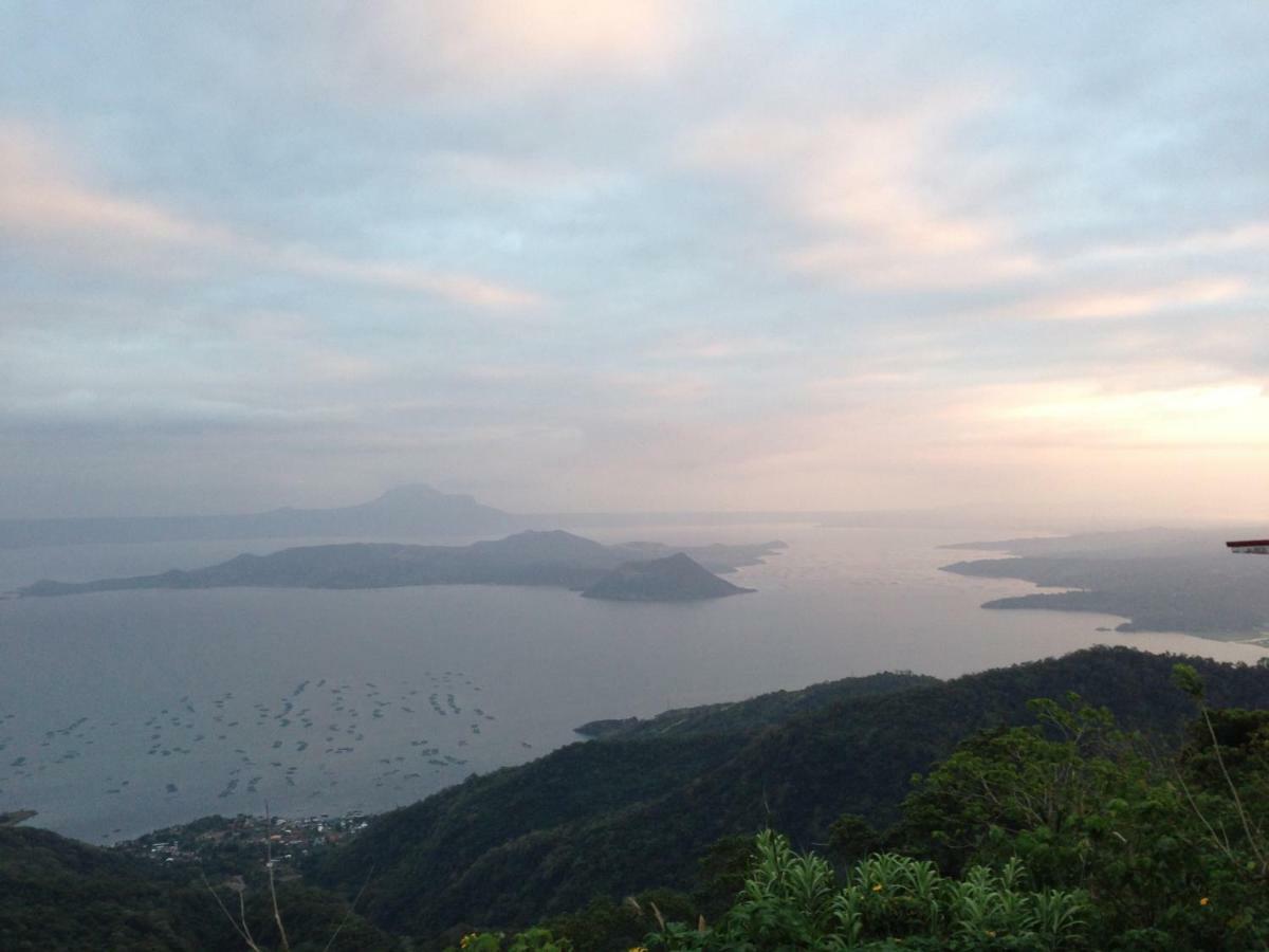 A Breath Taking View Of Taal Lake & Volcano Tagaytay City Luaran gambar